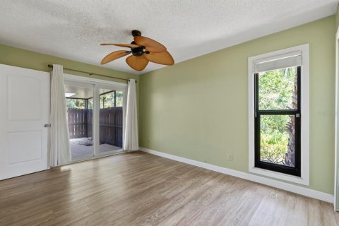 Villa ou maison à vendre à North Fort Myers, Floride: 2 chambres, 94.76 m2 № 1718999 - photo 22