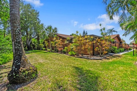 Villa ou maison à vendre à North Fort Myers, Floride: 2 chambres, 94.76 m2 № 1718999 - photo 30