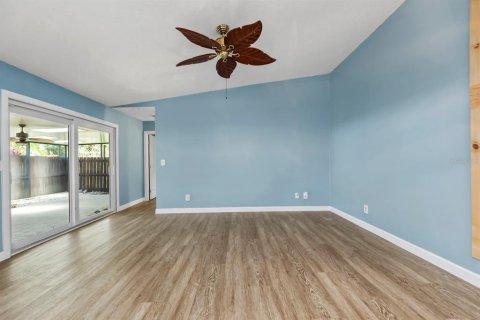 Villa ou maison à vendre à North Fort Myers, Floride: 2 chambres, 94.76 m2 № 1718999 - photo 16
