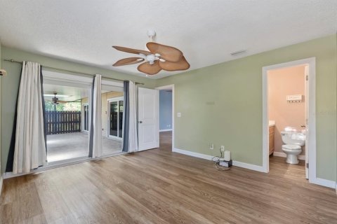 Villa ou maison à vendre à North Fort Myers, Floride: 2 chambres, 94.76 m2 № 1718999 - photo 20