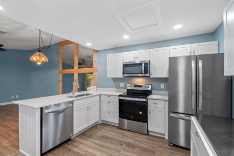 Villa ou maison à vendre à North Fort Myers, Floride: 2 chambres, 94.76 m2 № 1718999 - photo 7
