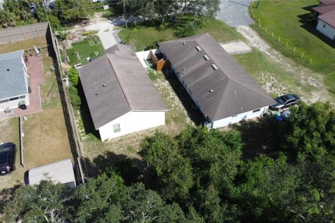 Commercial property in Orlando, Florida 7 bedrooms, 266.07 sq.m. № 2376636 - photo 11