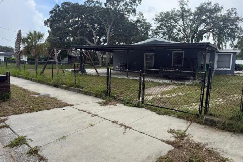 Villa ou maison à vendre à Tampa, Floride: 3 chambres, 125.98 m2 № 2207237 - photo 4