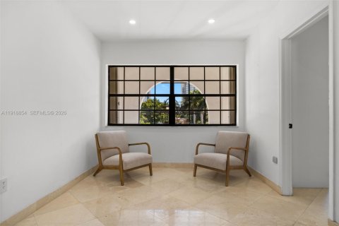 Купить виллу или дом в Санни-Айлс-Бич, Флорида 4 спальни, 322.37м2, № 1977071 - фото 20