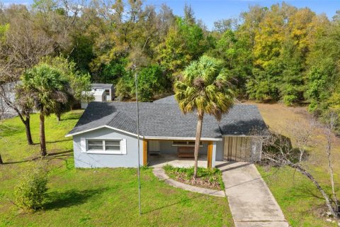 House in Dunnellon, Florida 3 bedrooms, 144 sq.m. № 1916928 - photo 27