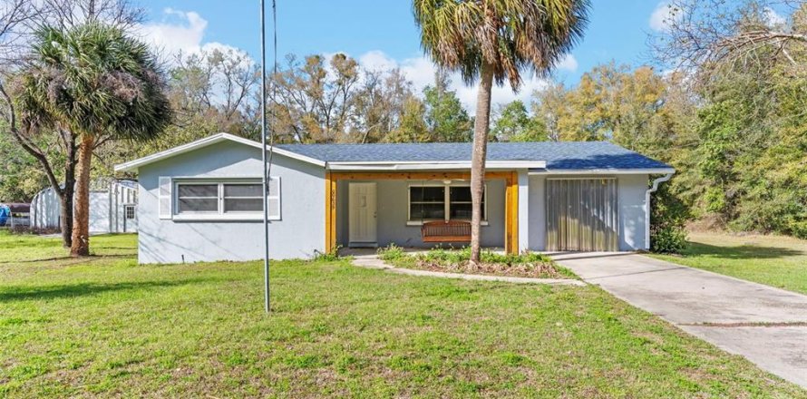 Casa en Dunnellon, Florida 3 dormitorios, 144 m2 № 1916928