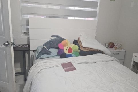 Casa en venta en Cutler Bay, Florida, 3 dormitorios, 125.6 m2 № 2003845 - foto 9