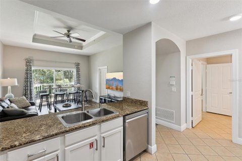Townhouse in Kissimmee, Florida 3 bedrooms, 197.32 sq.m. № 2390934 - photo 15