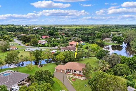 Villa ou maison à vendre à Southwest Ranches, Floride: 3 chambres, 227.42 m2 № 2351441 - photo 8