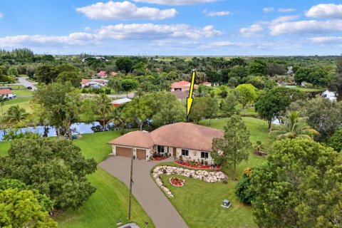 Villa ou maison à vendre à Southwest Ranches, Floride: 3 chambres, 227.42 m2 № 2351441 - photo 7