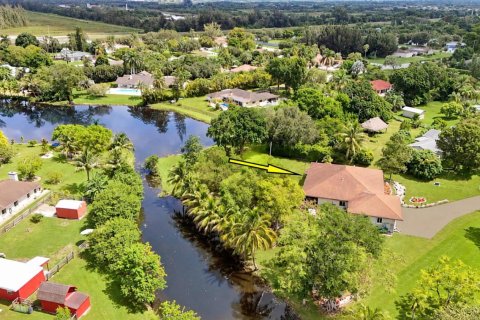 Villa ou maison à vendre à Southwest Ranches, Floride: 3 chambres, 227.42 m2 № 2351441 - photo 12