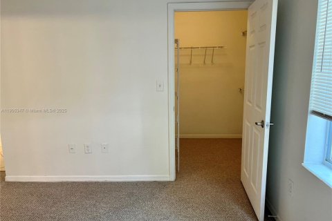 Copropriété à louer à West Palm Beach, Floride: 2 chambres, 98.29 m2 № 1956917 - photo 10