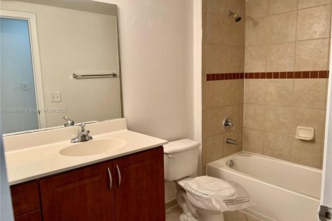 Copropriété à louer à West Palm Beach, Floride: 2 chambres, 98.29 m2 № 1956917 - photo 15