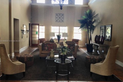 Copropriété à louer à West Palm Beach, Floride: 2 chambres, 98.29 m2 № 1956917 - photo 25