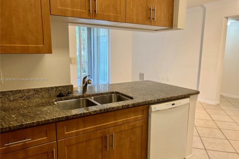 Copropriété à louer à West Palm Beach, Floride: 2 chambres, 98.29 m2 № 1956917 - photo 3