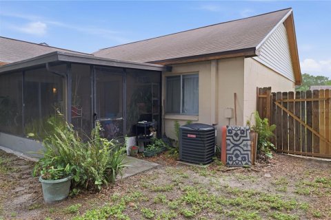 Casa en venta en Brandon, Florida, 3 dormitorios, 117.99 m2 № 2113676 - foto 21