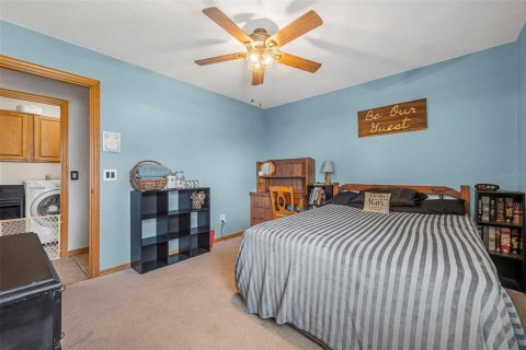 Casa en venta en Deltona, Florida, 3 dormitorios, 197.32 m2 № 1870427 - foto 18