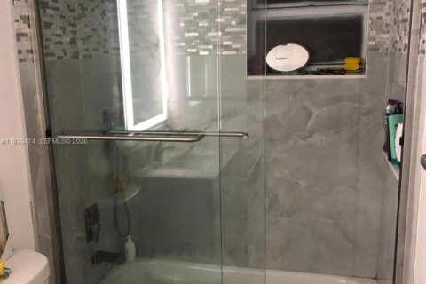 Appartement à louer à Coconut Creek, Floride: 3 chambres, 101.54 m2 № 2046096 - photo 10