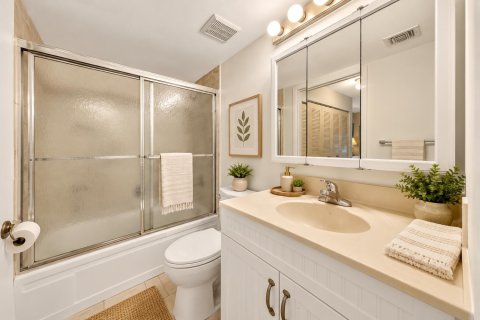 Condo in Fort Lauderdale, Florida, 2 bedrooms  № 2431469 - photo 9