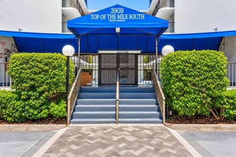 Condo in Fort Lauderdale, Florida, 2 bedrooms  № 2431469 - photo 20