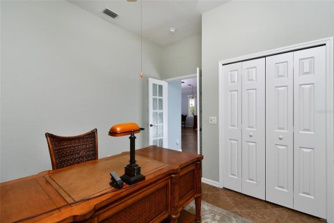 House in Punta Gorda, Florida 3 bedrooms, 142.6 sq.m. № 2258761 - photo 6