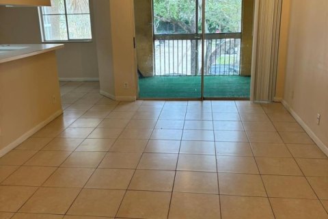 Copropriété à louer à Coral Springs, Floride: 2 chambres, 78.97 m2 № 2085938 - photo 8