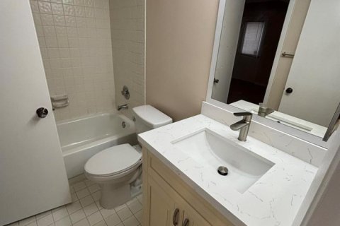 Copropriété à louer à Coral Springs, Floride: 2 chambres, 78.97 m2 № 2085938 - photo 4