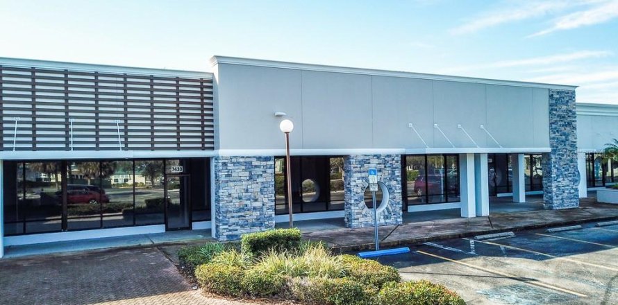 Immobilier commercial à Bradenton, Floride 141.86 m2 № 1248975