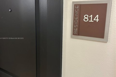 Copropriété à vendre à Coral Gables, Floride: 2 chambres, 105.82 m2 № 1950228 - photo 6