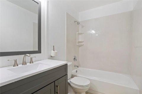 Apartamento en alquiler en Orlando, Florida, 2 dormitorios, 83.24 m2 № 2259346 - foto 10