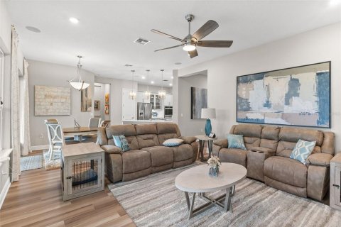 Villa ou maison à vendre à Howey-in-the-Hills, Floride: 4 chambres, 235.79 m2 № 2095556 - photo 8