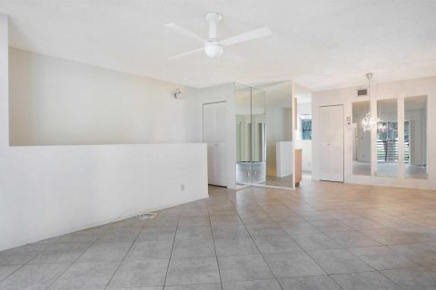 Copropriété à louer à Pompano Beach, Floride: 2 chambres, 81.75 m2 № 2387275 - photo 7