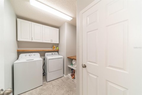 Купить виллу или дом в Киссимми, Флорида 6 комнат, 198.07м2, № 2201017 - фото 29