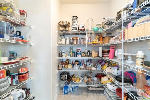 Купить виллу или дом в Киссимми, Флорида 6 комнат, 198.07м2, № 2201017 - фото 12