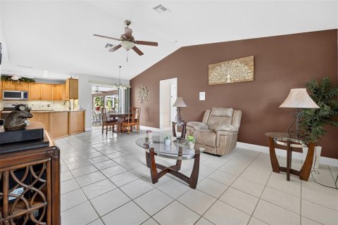 Casa en venta en Punta Gorda, Florida, 3 dormitorios, 195.47 m2 № 2386793 - foto 15
