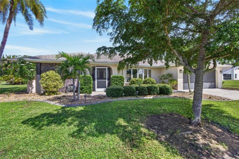 Casa en Punta Gorda, Florida 3 dormitorios, 195.47 m2 № 2386793