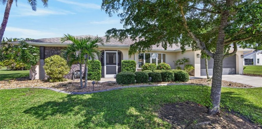 Casa en Punta Gorda, Florida 3 dormitorios, 195.47 m2 № 2386793