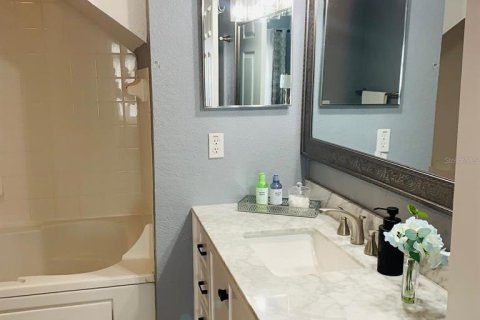 Condominio en alquiler en Kissimmee, Florida, 4 dormitorios, 136.57 m2 № 1557253 - foto 14