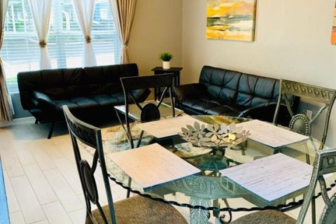 Condominio en alquiler en Kissimmee, Florida, 4 dormitorios, 136.57 m2 № 1557253 - foto 8
