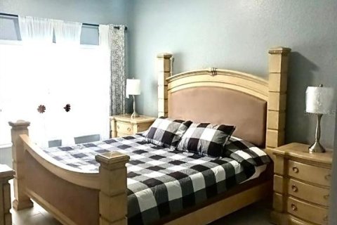 Condominio en alquiler en Kissimmee, Florida, 4 dormitorios, 136.57 m2 № 1557253 - foto 19