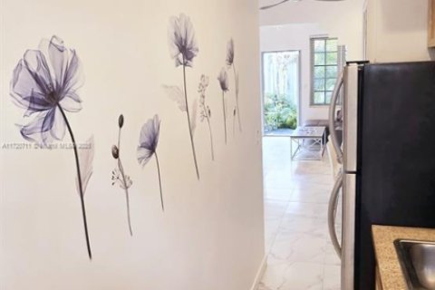 Condominio en venta en Miami Beach, Florida, 1 dormitorio, 37.25 m2 № 1473460 - foto 13