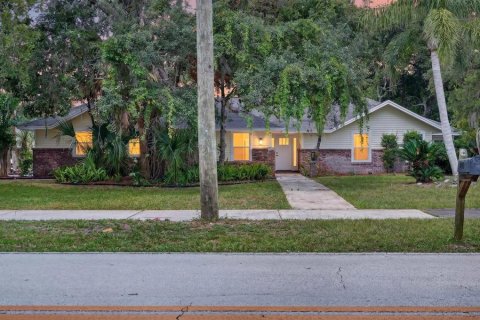 House in Ormond Beach, Florida 3 bedrooms, 230.12 sq.m. № 2226386