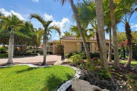 Купить виллу или дом в Уэстон, Флорида 5 спален, 297.47м2, № 2006632 - фото 14