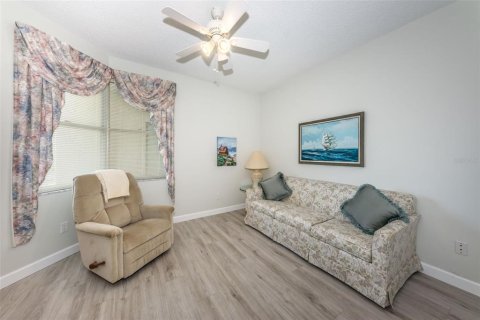 Condo in South Pasadena, Florida, 2 bedrooms № 2119620 - photo 27