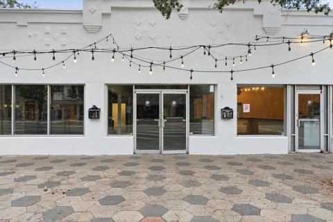 Immobilier commercial à vendre à Saint Petersburg, Floride: 646.6 m2 № 2406916 - photo 4
