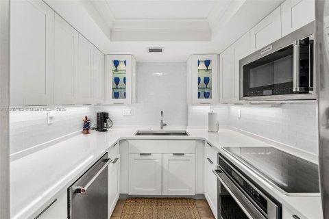 Condominio en venta en Cocoa Beach, Florida, 2 dormitorios, 130.06 m2 № 1937723 - foto 15