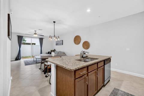 Touwnhouse à vendre à Stuart, Floride: 3 chambres, 149.94 m2 № 2399855 - photo 13