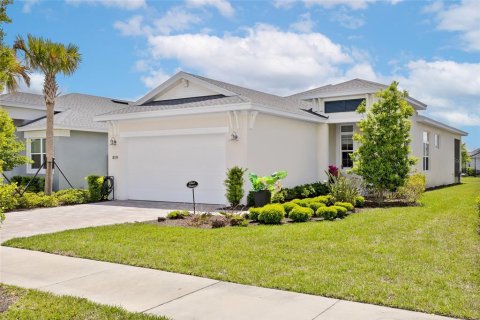 Casa en DeLand, Florida 3 dormitorios, 160.16 m2 № 2102854