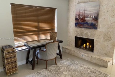 Villa ou maison à louer à Wellington, Floride: 4 chambres, 224.92 m2 № 1954104 - photo 10