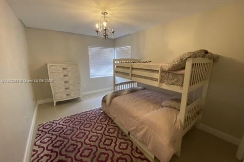 Villa ou maison à louer à Wellington, Floride: 4 chambres, 224.92 m2 № 1954104 - photo 17